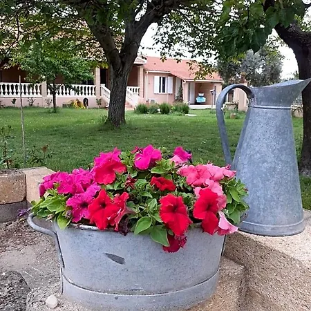 Et D'ayran Alojamento de Acomodação e Pequeno-almoço Saint-Quentin-la-Poterie